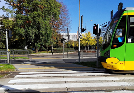 Poznań: znaczny wzrost bezpieczeństwa przy Dmowskiego
